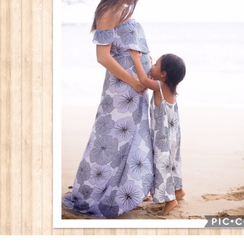 Fighting Eel/Ava Sky Dress in XS